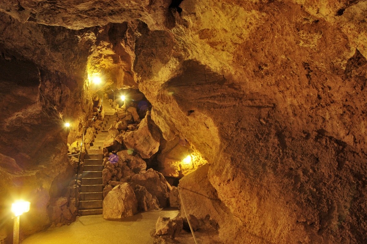 Tiefenhöhle Laichingen