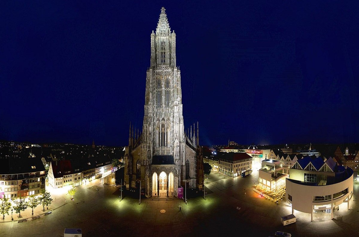 Ulmer Münster bei Nacht