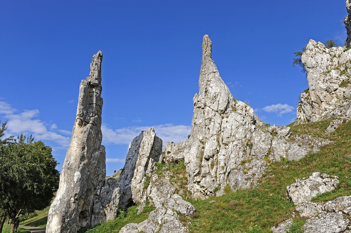 Steinerne Jungfrauen im Eselburger Tal
