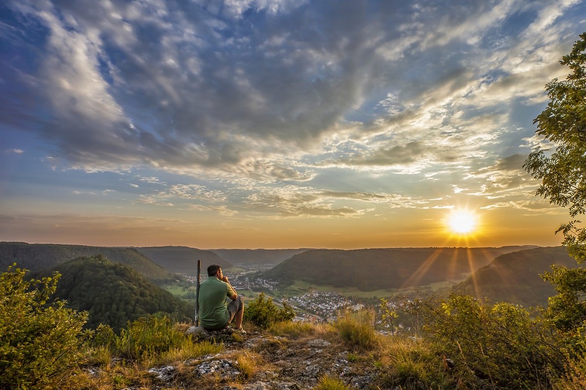 Sonnenuntergang am Oberbergfelsen bei Bad Ditzenbach